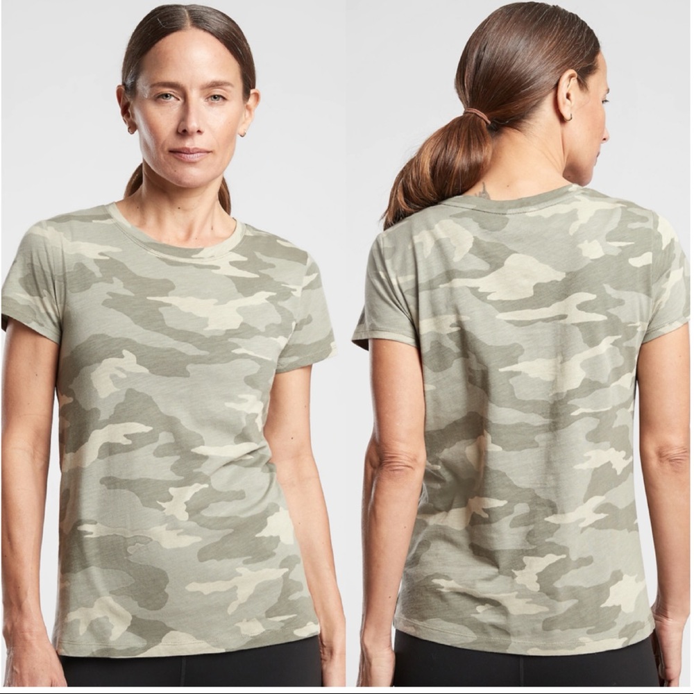 NWOT ATHLETA Organic Daily Camo Crew